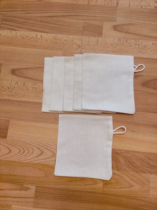 Тривки ( кесия) за баня от ръчно тъкано платно