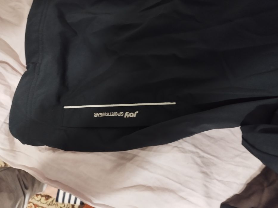 Geacă de culoare negru măsură XL