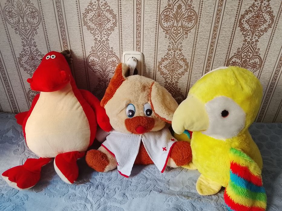 Мягкие игрушки . За все 1200