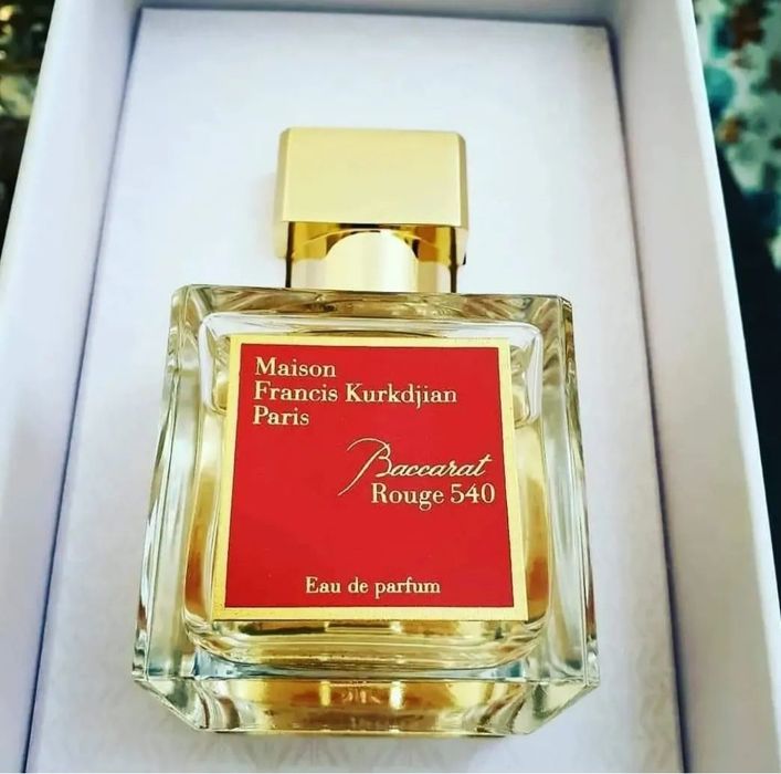 Apa de Parfum Baccarat Rouge