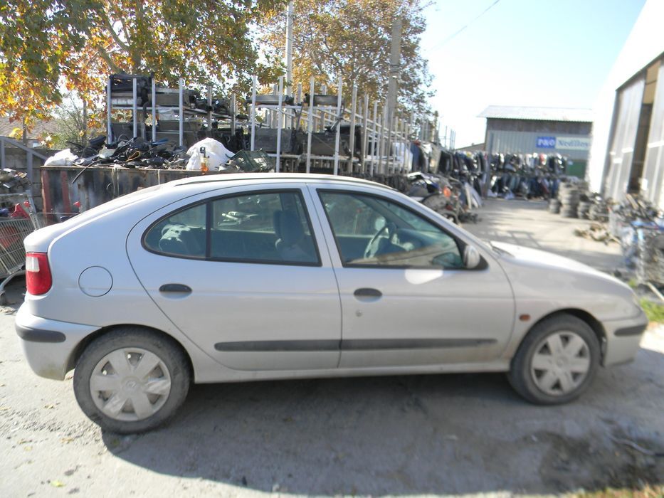 Dezmembrari Renault MEGANE 1 (1995-2002) 1.9 dCi (KA05, KA1F) Motorina