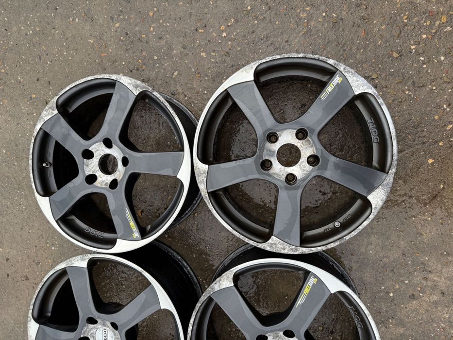 Джанти с гуми 5х120 18’ et35