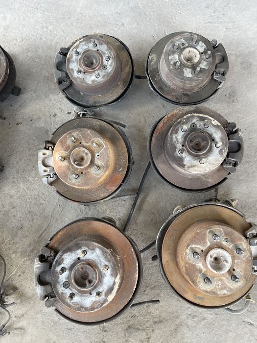 Диски, суппорта, цапфа на Camry 20 25 Камри 20 25