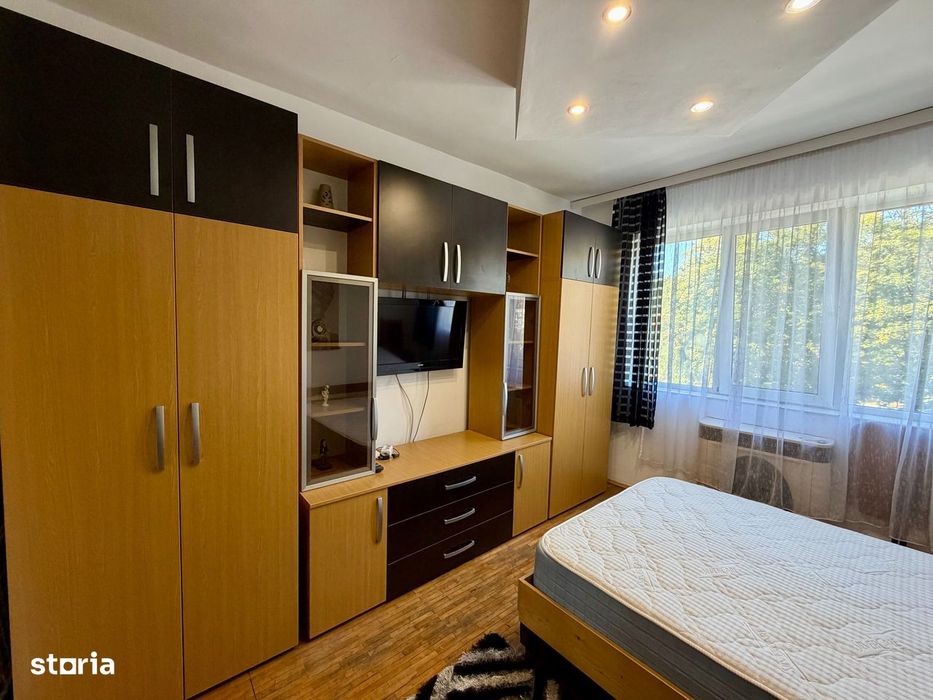 Garsoniera | zona Noua | etaj intermediar