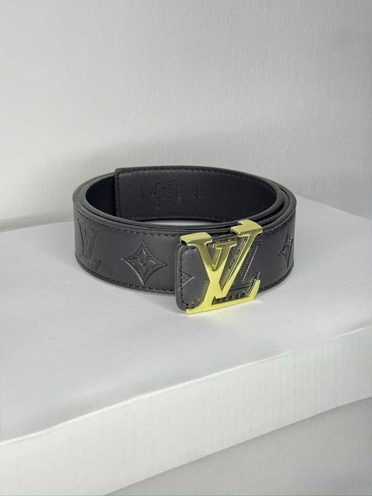 Curea LV Monogram Shadow catarama aurie