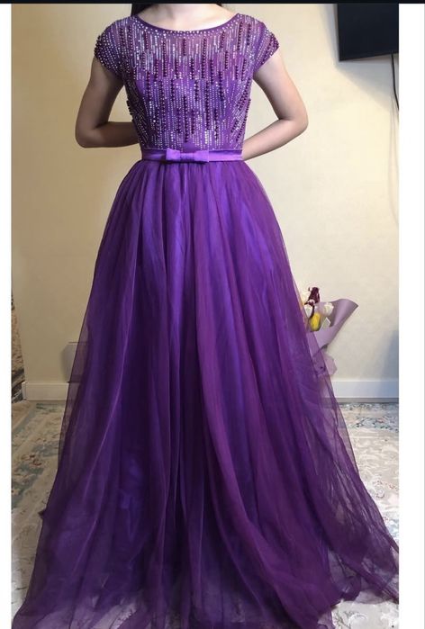 Вечерние платья все по 5000тг