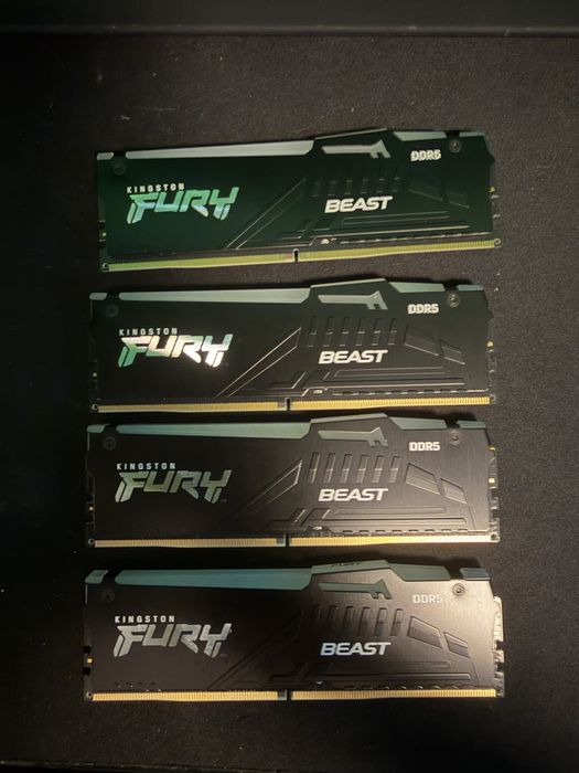 Memorie ram ddr5 64 gb 5400 mghz