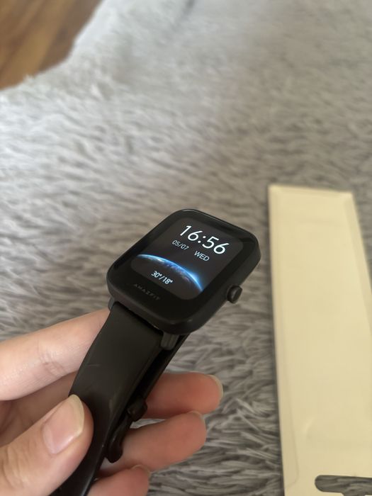 Смарт-часы Amazfit Bip U