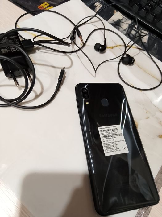 Продам телефон SAMSUNG