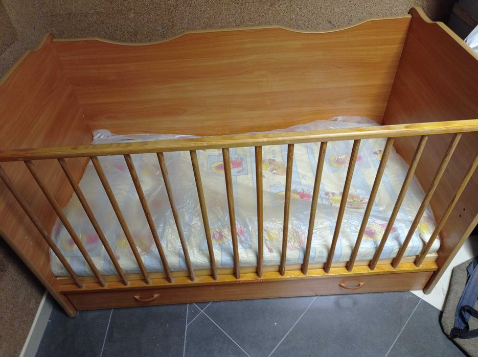 Детско легло - Чекмедже и гръб - елементи - части