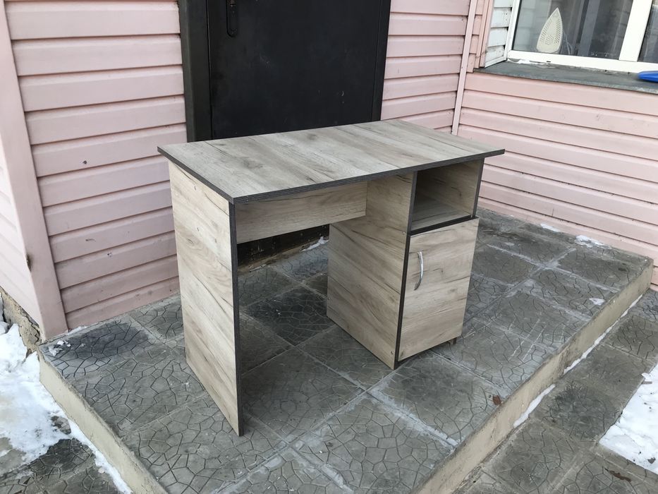 Стол для школьника