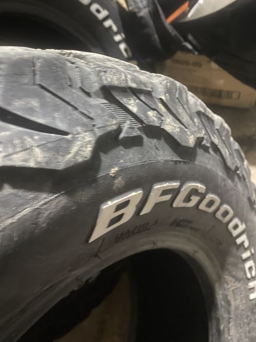 Резина гудрич комплект