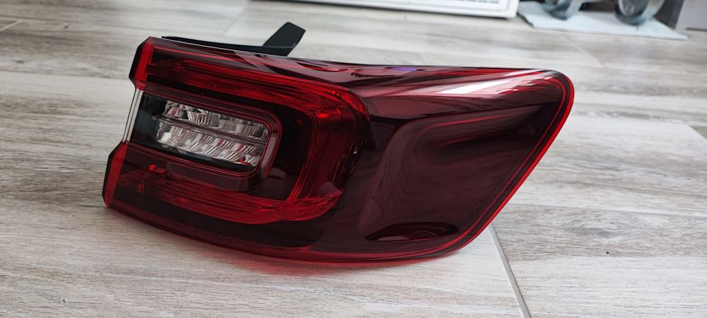 Stop renault talisman break