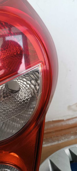 Spark orqa oʻng farasi