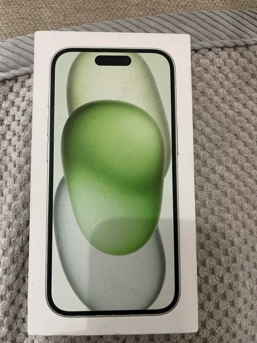 Продам срочно IPhone 15-128 гб