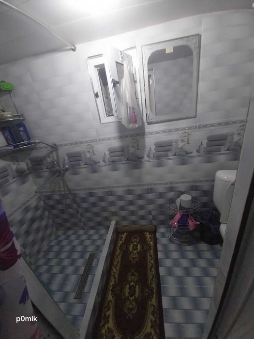 Продаётся дом с  евроремонтом обустроен для на 2 семьи  .