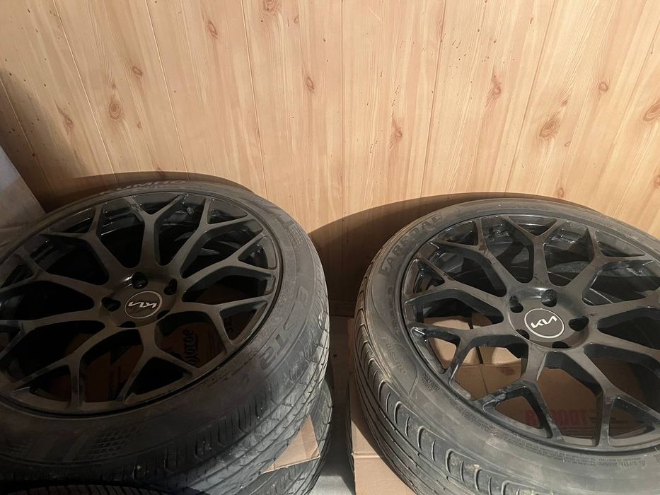 19 sportivni Diska balon sotiladi Koreyski xolati ideal