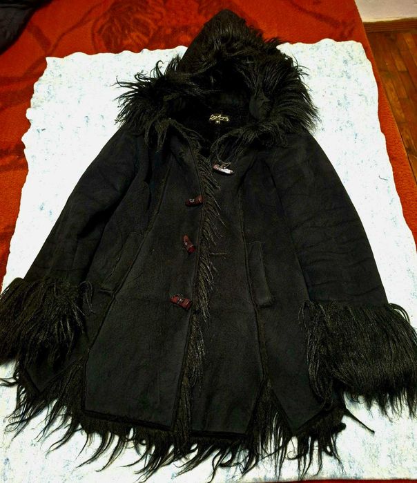 Дамски връхни дрехи