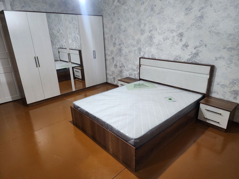 Ustanovka mebel, spalni kamplekt, penal kamod