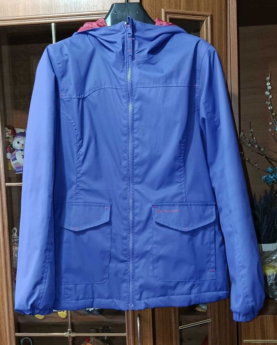 продам ветровку недорого