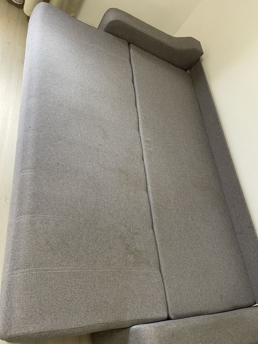 Curatare tapiteri auto