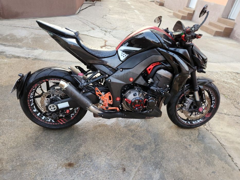 Vand Kawasaki Z1000, fabricatie 2016, 32000Km, 140 cai.