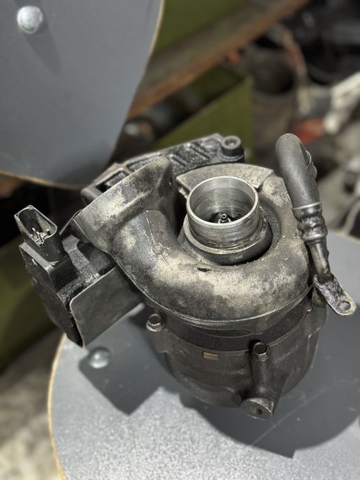 Турбо bmw бмв E90 E91 320D 163, 177