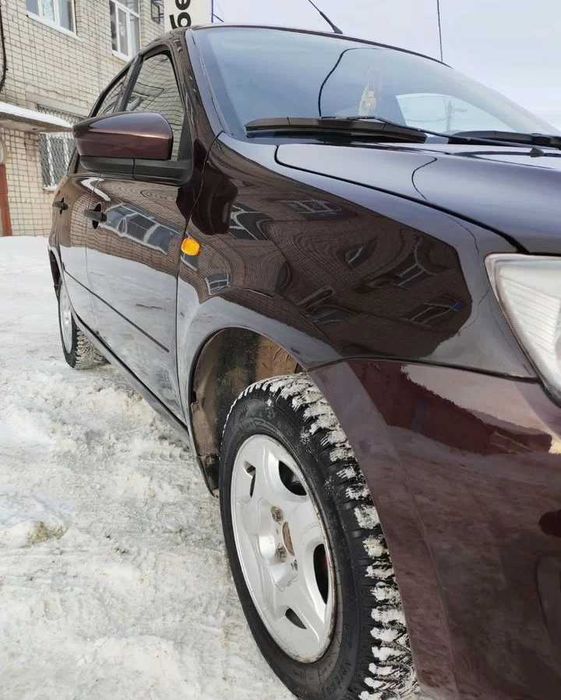 ВАЗ Лада гранта 2012 год автомат