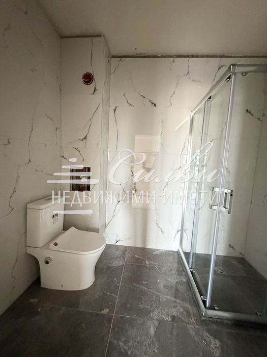 Продава се Тристаен апартамент в Шумен, Тракия - 84 кв.м за 699 €/кв.м - Снимка #7