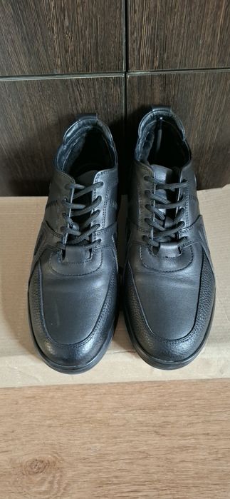 Ботинки 41 размера 26.5 см по стельке