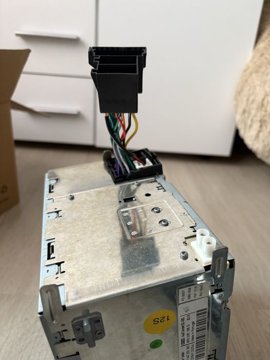 Единичен дин,климатроник и CD за ауди а3