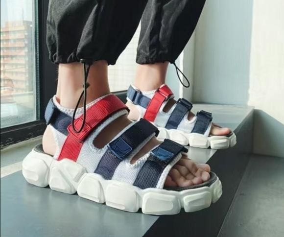 Мужские сандалии