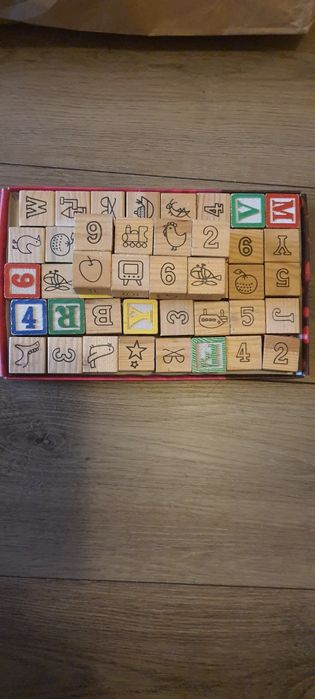 Jucărie educativă Montessori