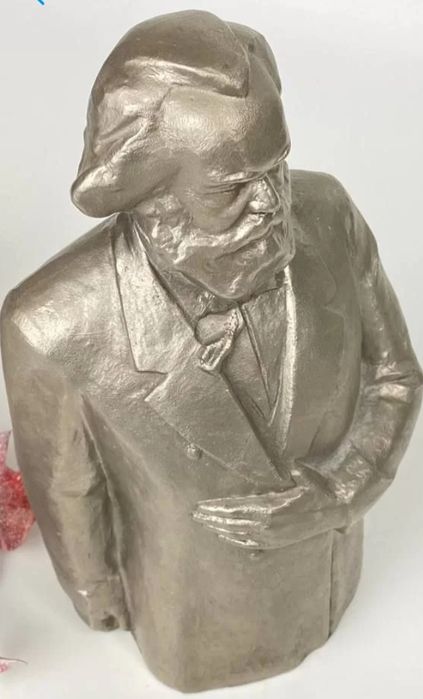 Статуэтка Карл Маркс металл