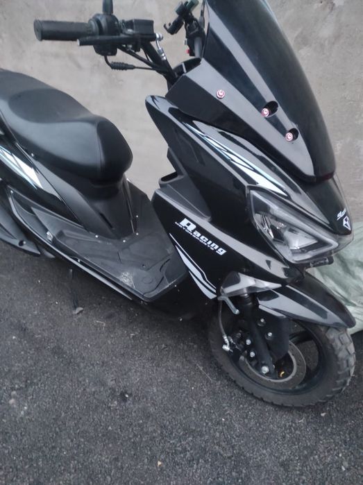 Срочно продам Моффет