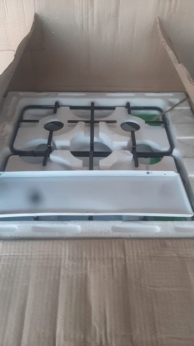 Газовая плита с духовкой