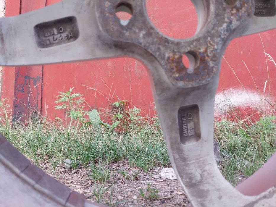 Диски R16 LENZO. На Гольф 3.