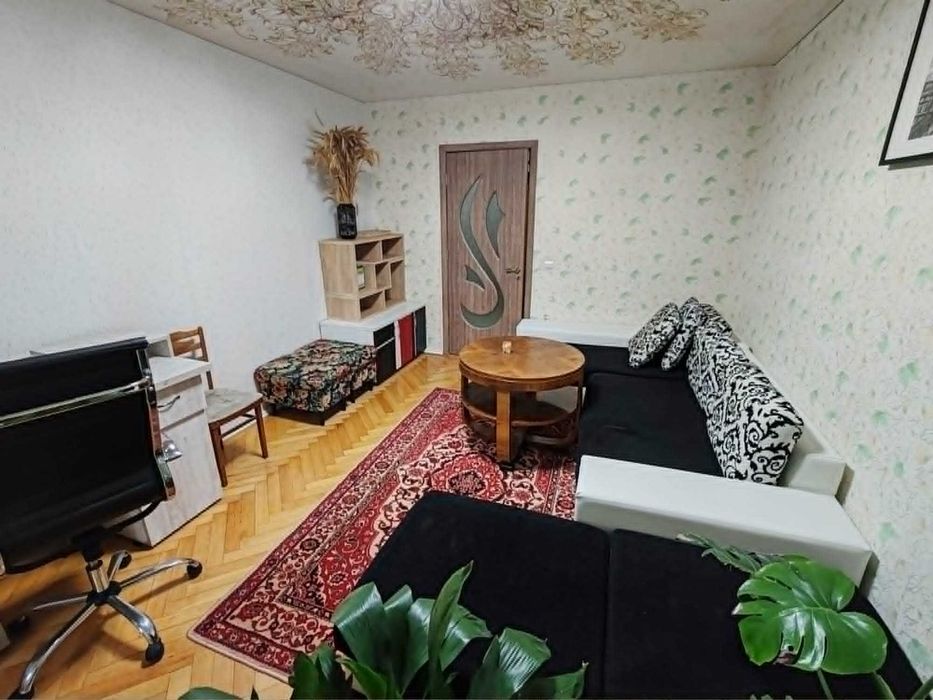 Apartament cu finisaje de lux de inchiriat