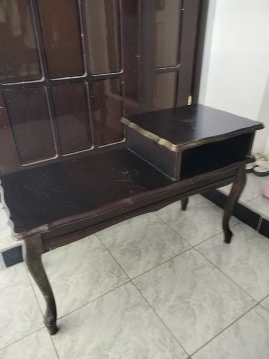 Столик антиквариат