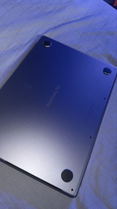 Продам MacBook Pro 14” M1 Pro