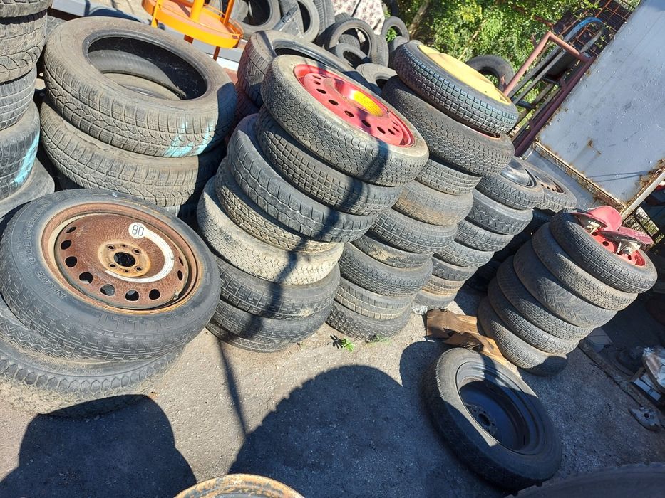 Патерици.резервна гума14. 15.16.17.18