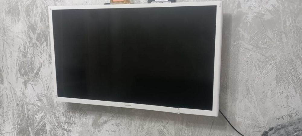 Продам телевизор Samsung