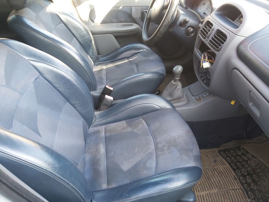 Рено Клио 1.9 DTI 82 к.с 2002 г.