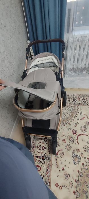 Коляска прогулочная