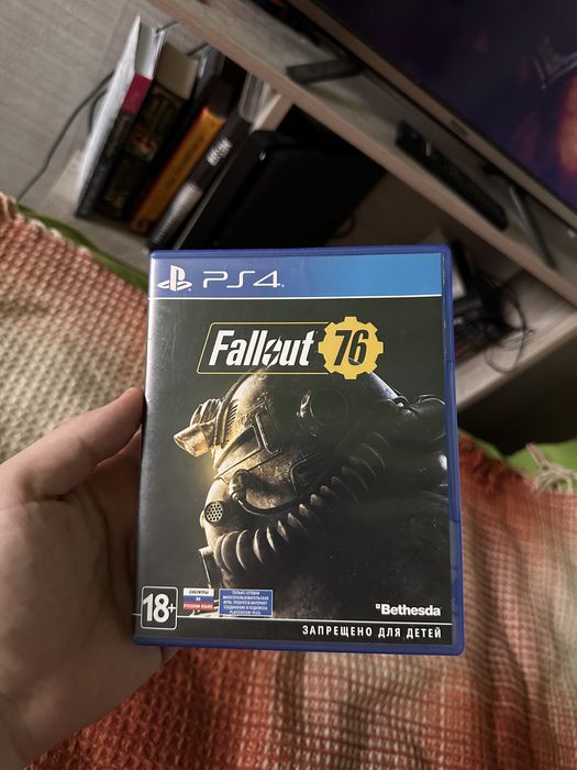 Продам Fallout 76 для PS4