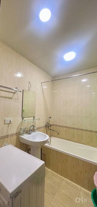 3/8/9 Буйюк Ипак Йули 85м2 Раздельно рядом с метро