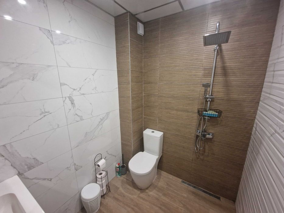 Продава се Многостаен апартамент в Благоевград, Освобождение - 115 кв.м за 1587 €/кв.м - Снимка #12