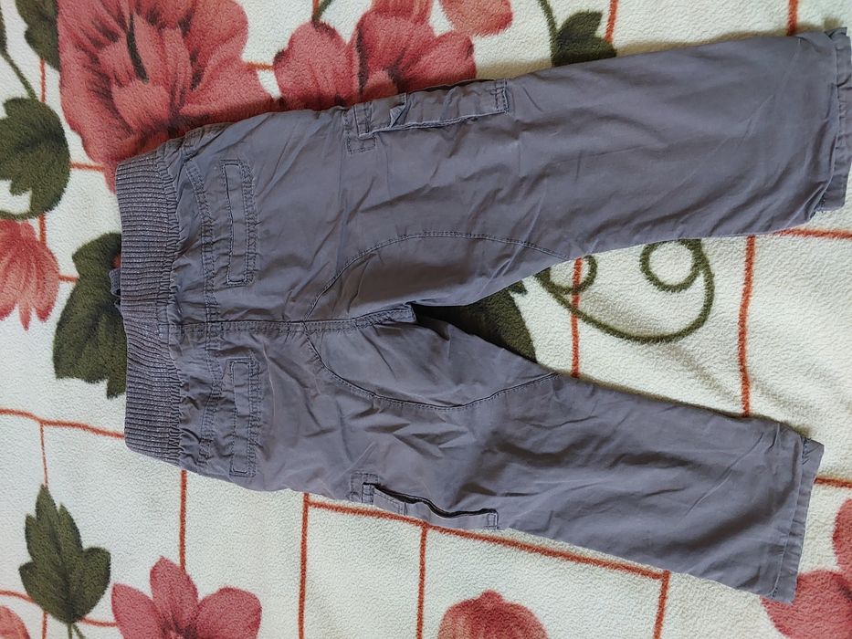 Детские штанишки на подкладе.  В хорошем состоянии.