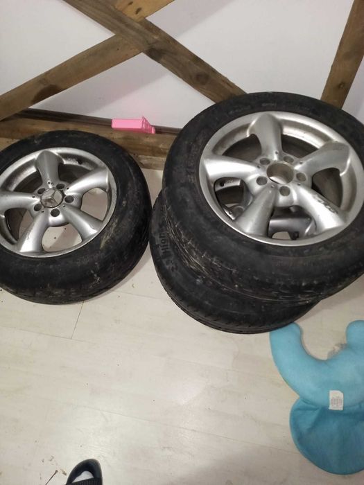 Vând set 4 jante Mercedes E classde vara