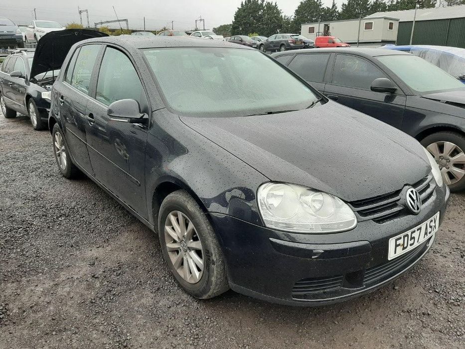 Aripa stanga spate Volkswagen Golf 5 2008 Hatchback 1.9 TDI